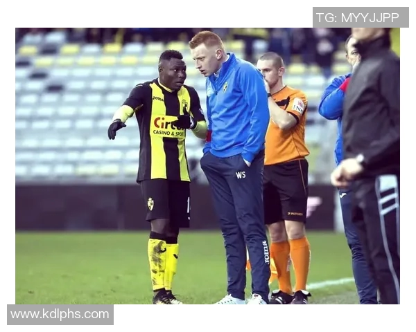 南安普顿英冠五轮不胜排名倒数第四主帅斯蒂尔即将被解雇